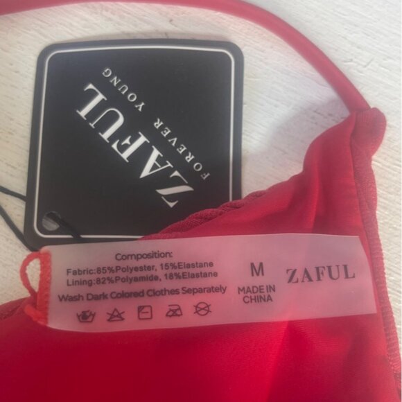 Zaful Padded Underwire Bikini Swim Top Womens Medium Red New Textured - Picture 6 of 7